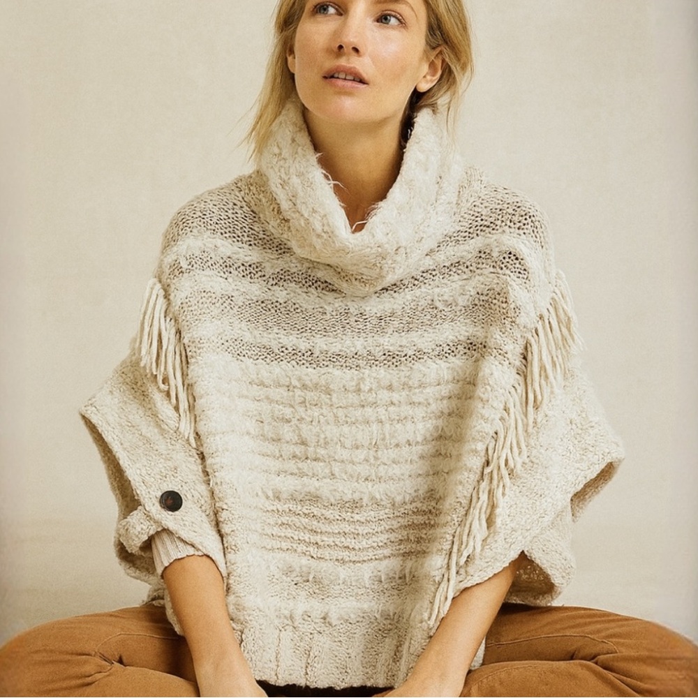 Anthropologie Marilyn Ivory Knit Poncho Shag Funnel Neck Sweater Size M/L